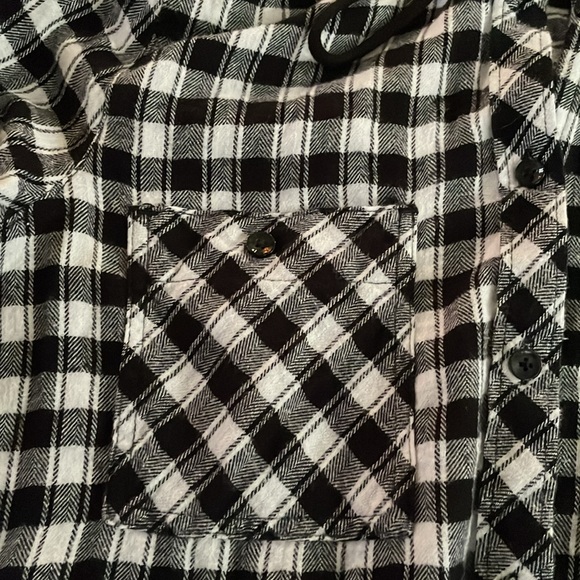 Womens Volcom XS hooded flannel - Picture 2 of 5